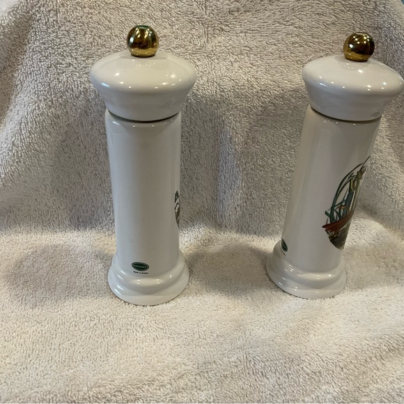 Birds of Britain Salt and Pepper Grinders - Picture 4 of 6